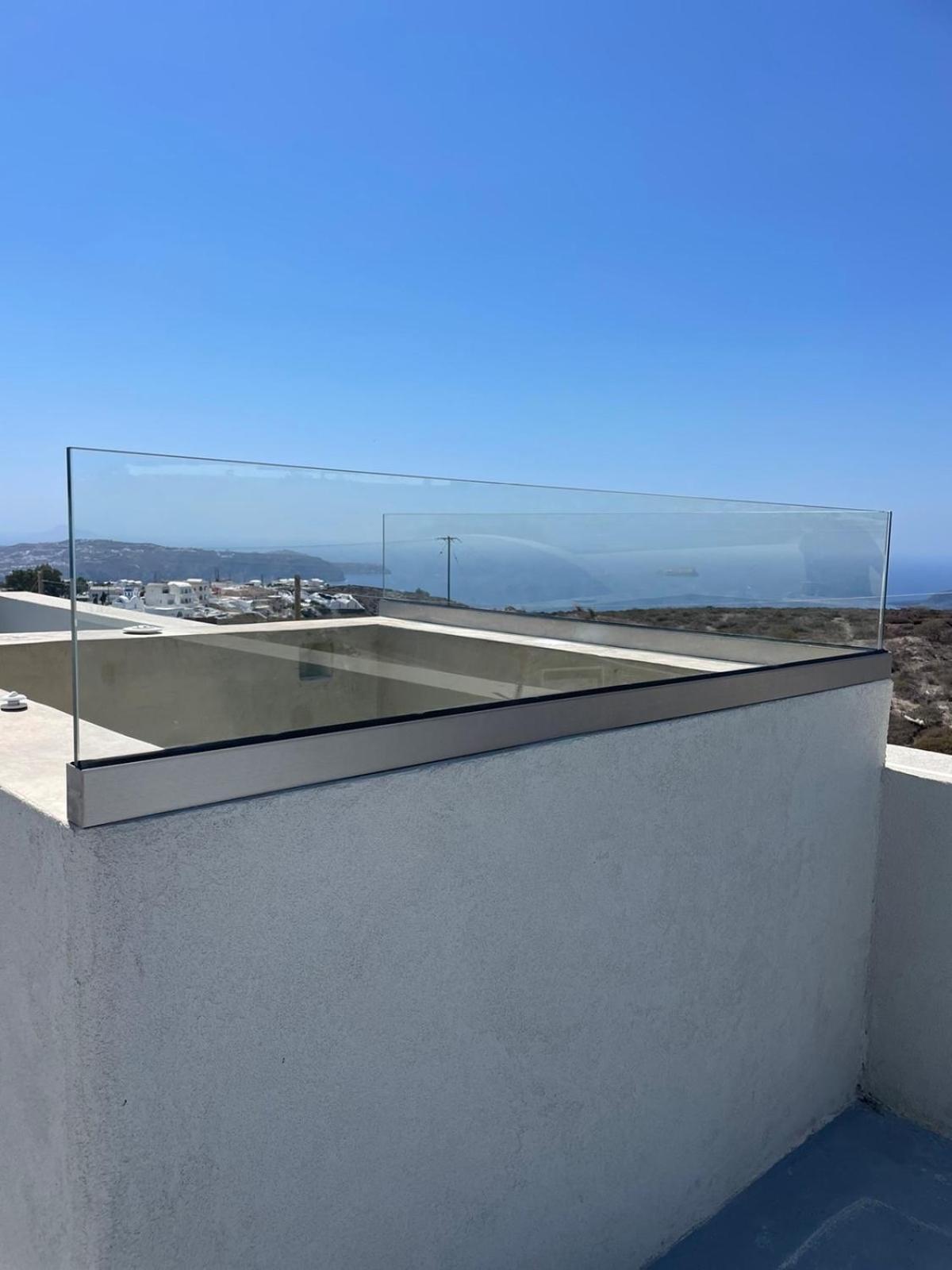 Lejardin Suites Santorini Pýrgos Exterior foto